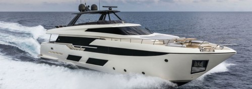 Ferretti Yachts 920