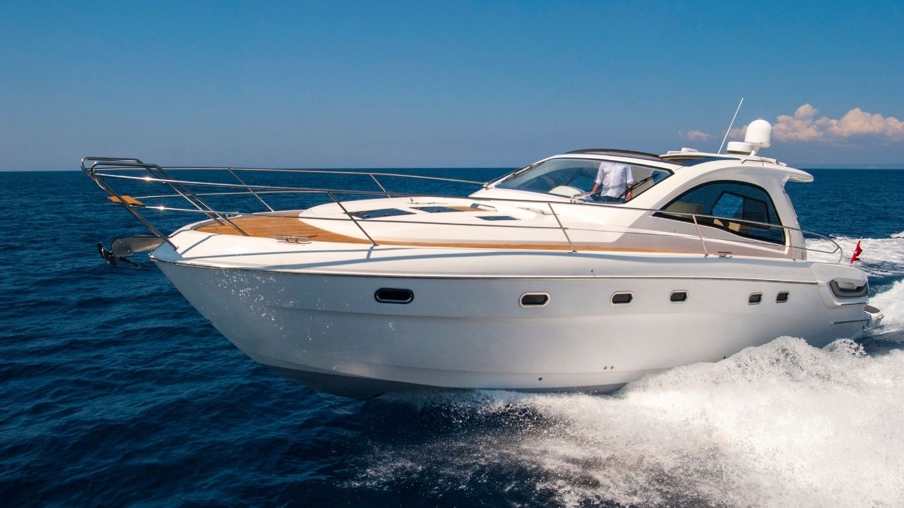  What to Consider When Buying a Yacht or Boat? 